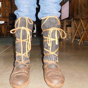 Steger Mukluks-Traditional Style-Men's Size 10